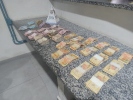 Operação da PM apreende R$ 81 mil em espécie dentro de carro na Via Dutra, em Piraí