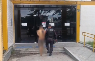 Adolescente entra por teto de loja vizinha para furtar joalheria e acaba apreendido em Cabo Frio 