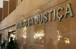 Prefeitos do Norte Fluminense discutem impactos da redistribuição de royalties do petróleo