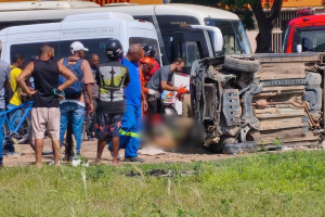 Dois acidentes na BR-101 deixam feridos em Campos dos Goytacazes