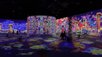 Klimt e Gaudí: mostra imersiva chega ao Rio no dia do centenário da morte do arquiteto catalão