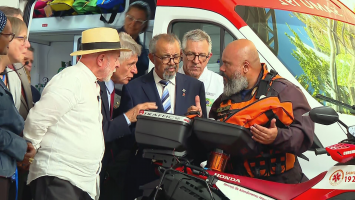 Lula pede que diretor da OMS leve recado a Trump sobre o SUS: 'Tratamento de saúde não é para rico'