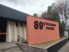 Motociclista morre e mulher fica ferida em acidente após tentativa de abordagem da Guarda Municipal em Resende